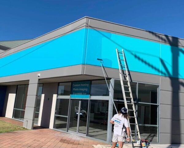 commercial painter exterior